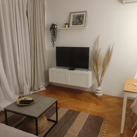 Apartament Malea